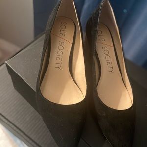 Sole Society Pumps
